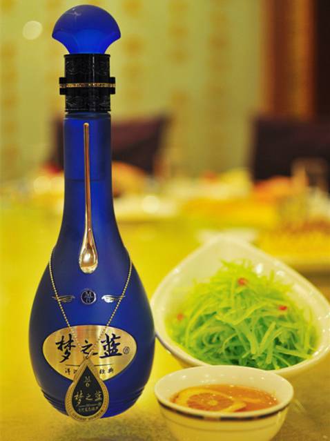 不过,把酒言欢,不管是东北虎、西北狼,还是华东小绵羊,酒桌上只要尽兴就好。