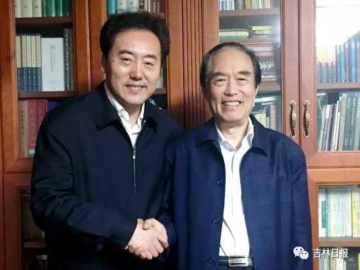 陈耀辉与著名清史研究专家、央视《百家讲坛》主讲人阎崇年面对面