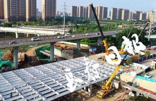 东大桥主体钢结构吊装完工