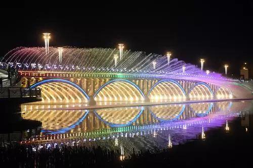 你心心念念的长春南湖大桥音乐喷泉“醒”了!