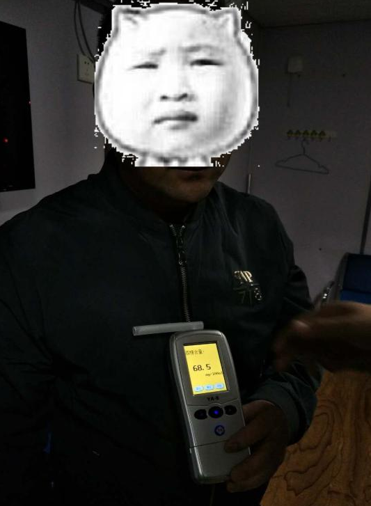 吉网 吉刻APP记者 王涛 图片由交警提供