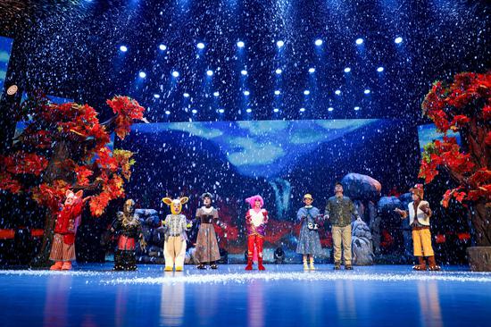 儿童舞台剧《白松塔》首轮公演 爱家乡、爱自