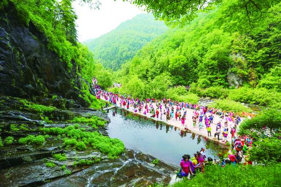 什么叫生态旅游景区 39f2-iypetiv5258848.jpg