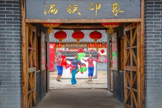 满族游玩攻略,满族游玩攻略大全