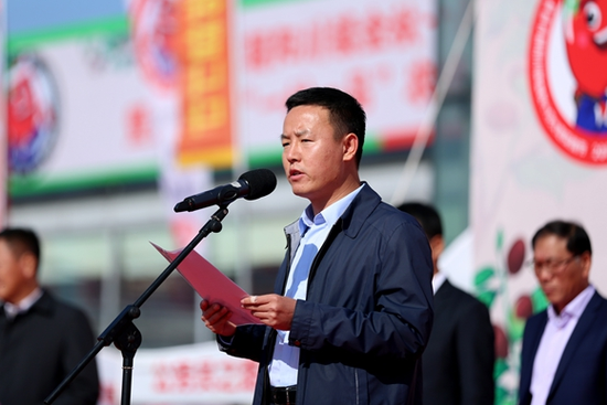 延吉市副市长王海丰讲话  李军广  摄