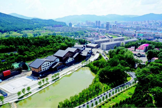 图为吉林杨靖宇干部学院教学办公区(图片由吉林杨靖宇干部学院提供)