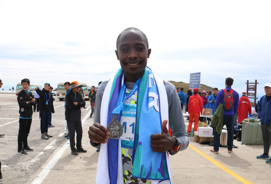 男子组冠军 WILLY KIPKEMOI ROTICH