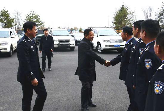 金寿浩到珲春森林公安局调研 指导延边州森林