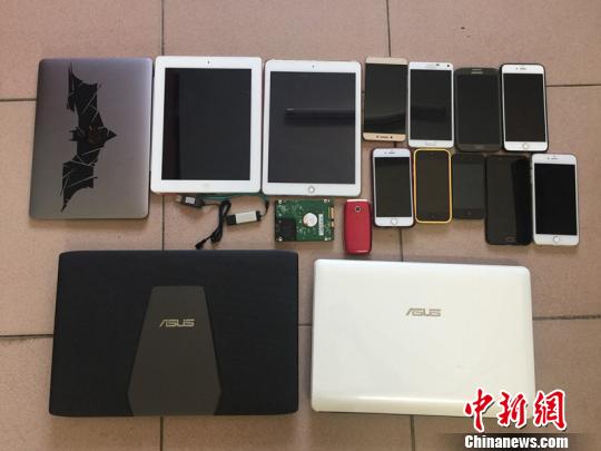 作案工具 贾佳 摄