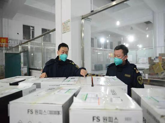 延吉海关零延时快速验放进境疫情防控物资