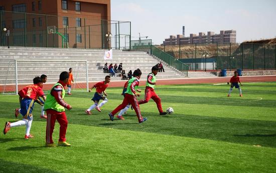 长春净月高新区第九届中小学生足球联赛激情开