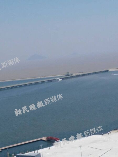 上海金山区人口_一座城,十六个区 100张图带你穿越上海70年(3)
