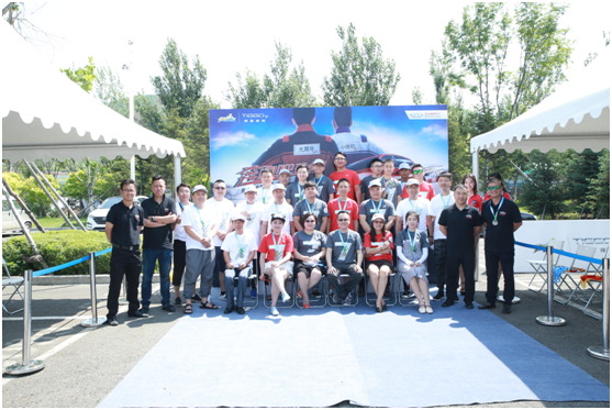 不狠不成角儿 松花湖挑战瑞虎7 SPORT