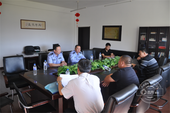 高速公路公安局长春分局约谈凌晨2时至5时违规运行车辆所属企业