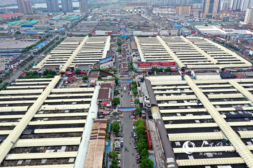 洪城人口_洪城路图片大全