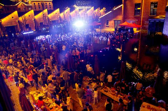 谱写新时代下景德镇陶瓷文化传承创新的新篇章