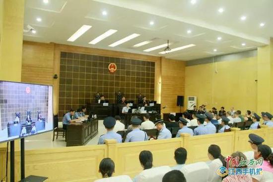 新余宣判一涉黑案14人获刑 系最高检公安部联合督办