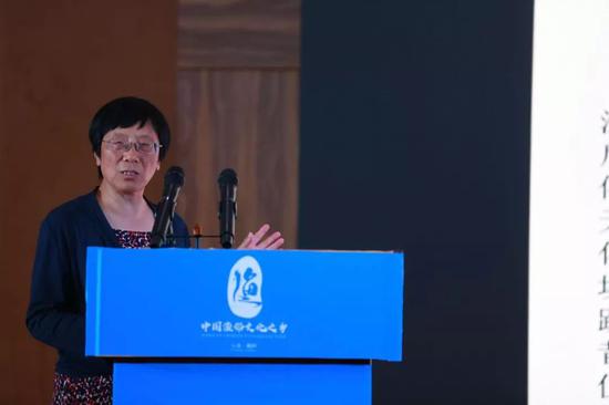 温州大学教授邱国珍演讲