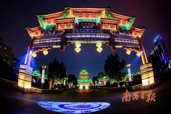 滕王阁景区夜景 资料图