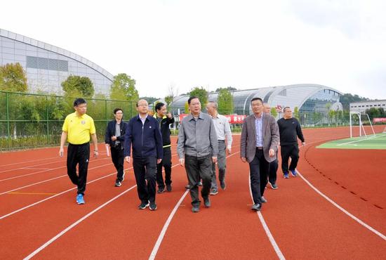 吴磊表示: