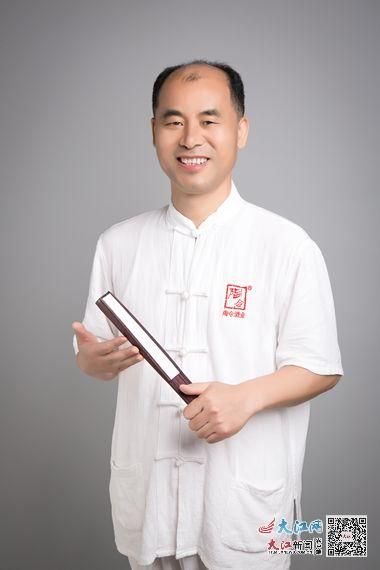 江西陶令酒业有限公司董事长李武杰