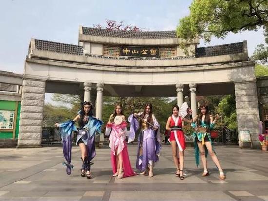 替换高清大图