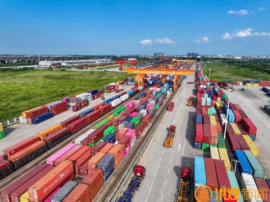 南昌外贸逆势跃升百强