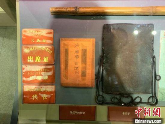 苏区时期,母送子、妻送郎、兄弟相争上战场的动人情景比比皆是。 李韵涵 摄
