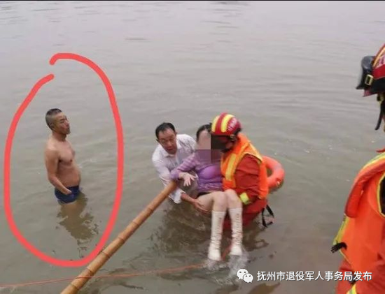 喜讯!独臂退役军人被评为“中国好人”_手机新浪网
