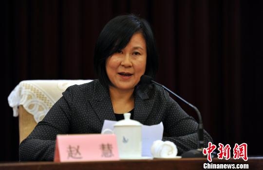 3月31日下午,江西省外事侨务办公室主任赵慧在会上作工作报告。 刘占昆 摄