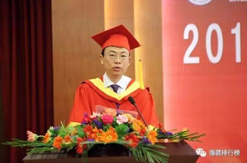 景德镇陶瓷大学江伟辉资料图