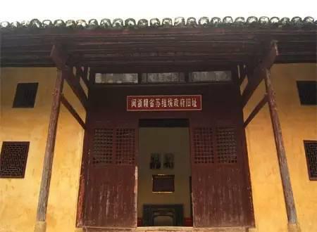 广东gdp排名_2018gdp县城排名(3)