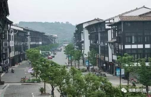 三万以下人口的镇_二手车三万以下图片(3)