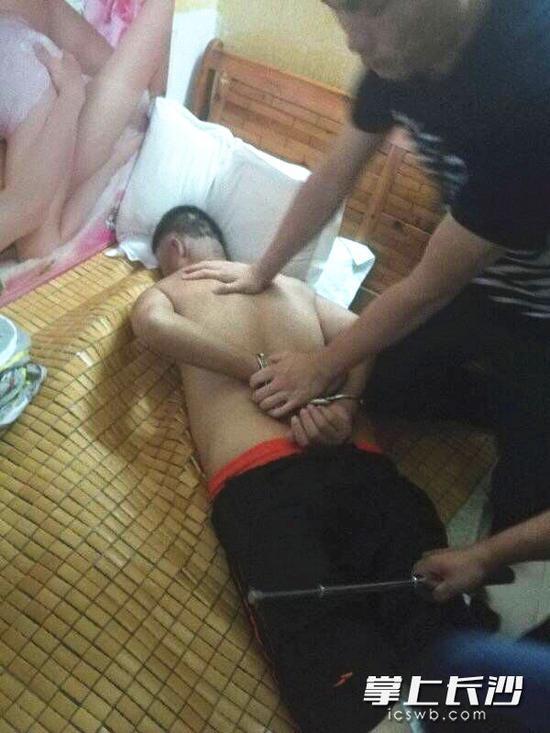 抓捕现场