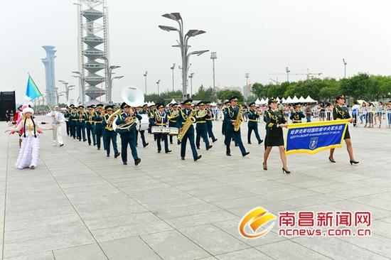 哈萨克斯坦共和国武装国家爱国主义军事中心中央军乐团