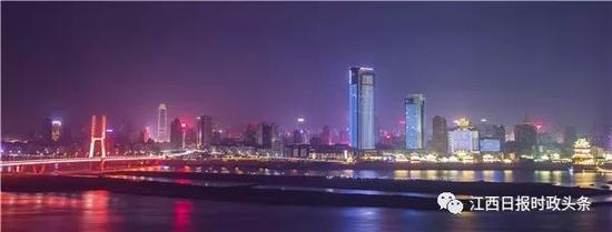 肿么回事?惨遭摘牌了么?头条哥赶紧打听,原来,不是被摘牌,而是因为安全事故一票否决,被停止资格一年。