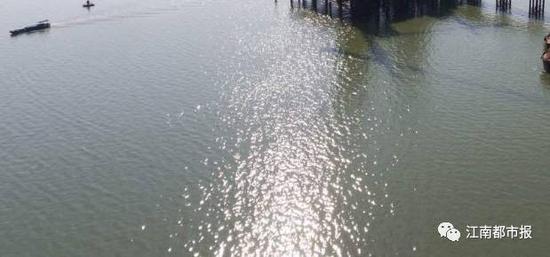 此外