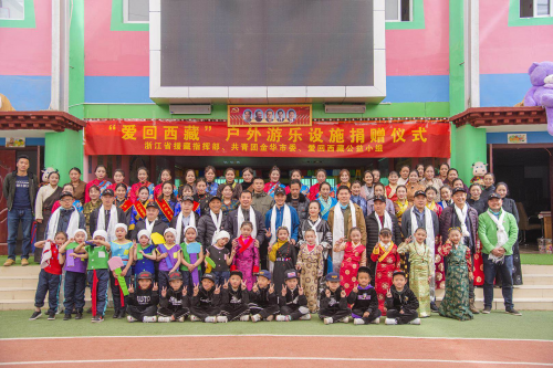 一路向西,满满的感动与惊喜