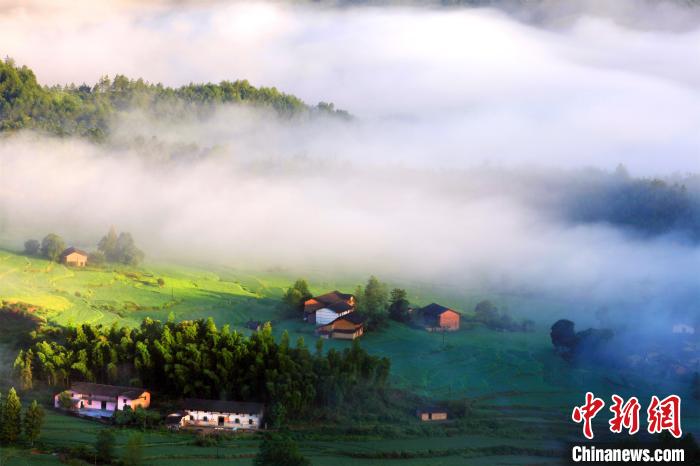 铜鼓县山村美景。铜鼓县委宣传部供图