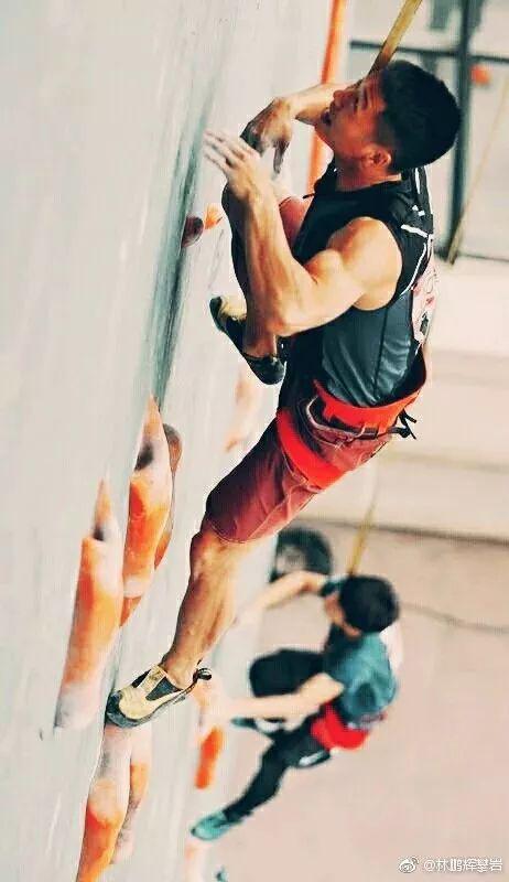 林鹏辉,江西赣州人,2016IFSC亚洲攀岩锦标赛获男子速度接力赛冠军。