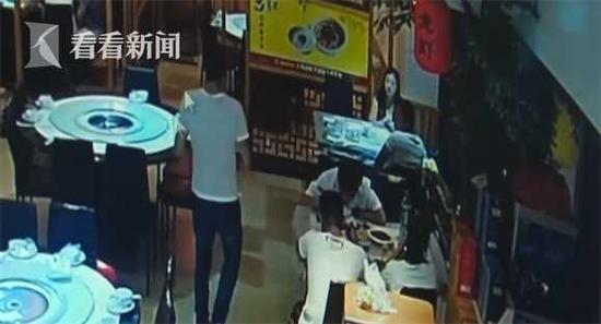 晚上几点洗脚最好 N0It-hmxrkzx2415003.jpg