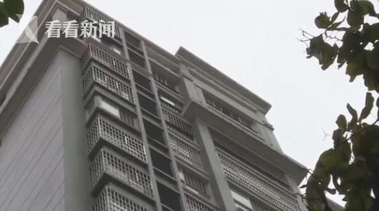 小区植被立功!4岁双胞胎姐妹17楼坠下奇迹生还