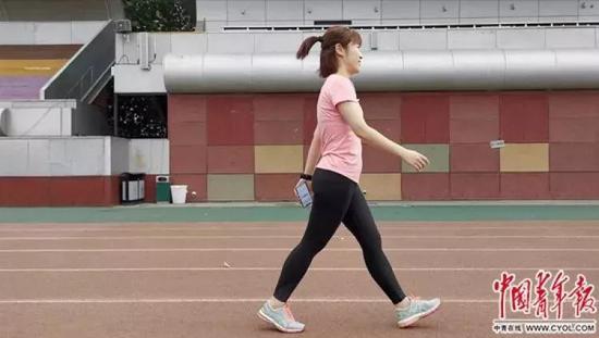 3种常见步态分别是: