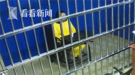 目前，陈某已被警方刑事拘留，案件还在进一步审理中。