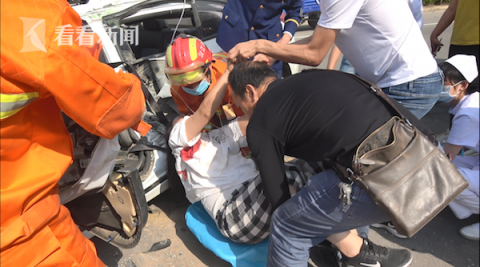 怀胎6月孕妇开车网页传奇最大网站上路 一个错误差点两条命没了