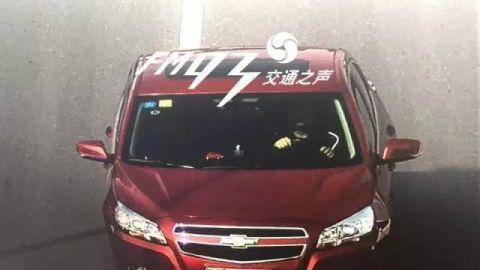 祝某盗窃时被监控拍下