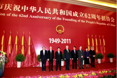 柴川早人总经理荣获“2011年度天津市外国专家海河友谊奖”