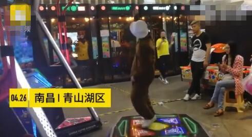 刘恺文称自己从六年级开始学跳舞。