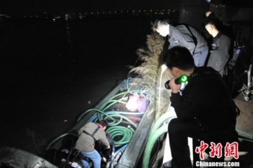 目前,该案已由广州海关缉私局刑事立案,案件正在进一步侦办中。