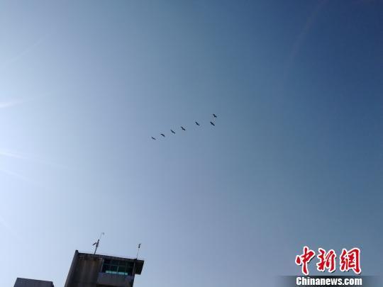 ͼйˮ۶ӭԽǨ߷塣· 